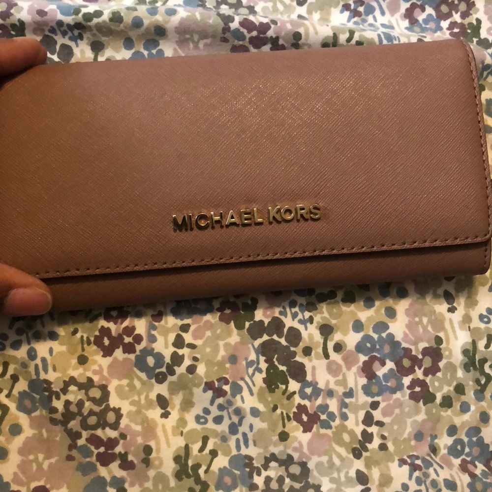 Michael Kors wallet